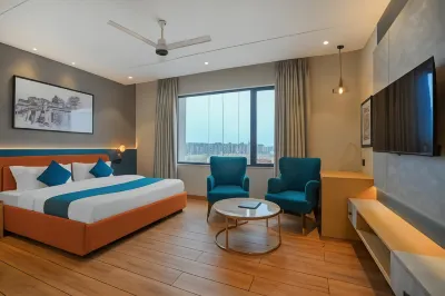 Hotel Highway Greens Near VR Punjab Mall Airport Road Mohali Chandigarh โรงแรมใน