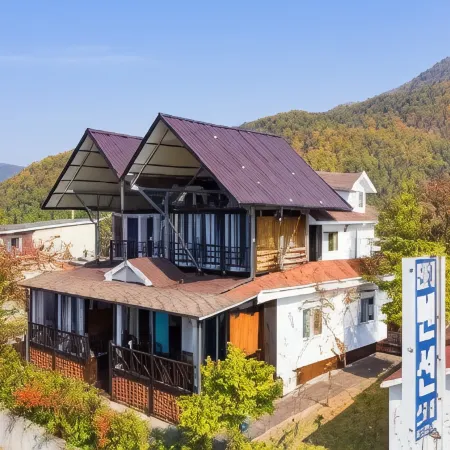 Moojoo Jeonmangdae Pension