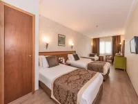 Four Sides Taksim Lion Hotel&Spa Hotels near Dolmabahce Clock Tower
