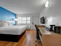 Signature Inn Medford Downtown - Newly Renovated Hotels in Jackson County