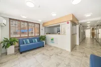 Olympus Beachfront Apartments - Homestays