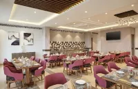 Click Hotel Aurangabad - فطور