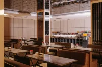 Astra Hotel Các khách sạn ở 