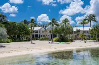 "Sandy Bottom" -  2 Bedroom Villa On The Beach At Gardens Of The Kai#5 -  case vacanza in affitto
