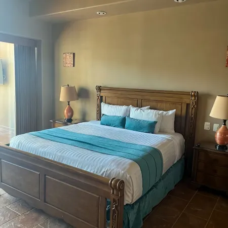 Phase 2: TV on Large Patio, 4 Loungers & Table. 2 New Mattress King 2Bed/2 Bath