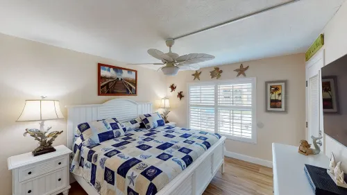 Ocean Front Condo, Special Rates for August and September Book Now! - 2-Star