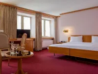 Thermal Hotels & Walliser Alpentherme Leukerbad