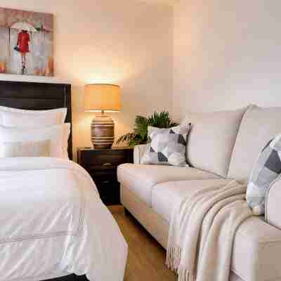 Waterfront Room with Private Bath and Deck Near Marina, Private Beach Access Rooms