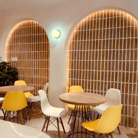 Hans Hotel