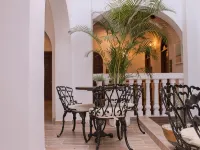 Hotel Casa Agustina - 2-Star