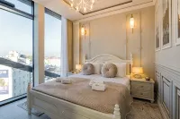 Q18 ApartHotel - Holiday Apartments
