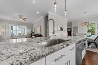 Traditional 4BR Craftsman, In DT Durham, Near Duke - 3つ星