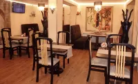 Noy Hotel