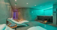 Pefki Islands - Spa