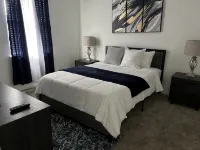 Quiet Stay Near ExxonMobil & St. Luke’s Hospital