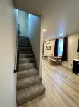 2-bedroom vacation home just 13 minutes drive to Moda Center - 4-Star