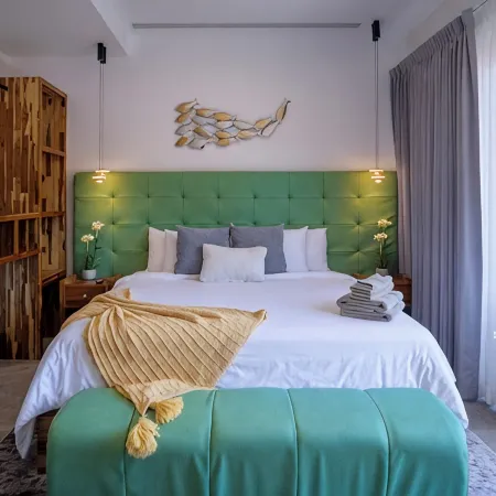 Brand New 7 Bedroom Luxury Villa Prime Location on the South End of Jaco Beach