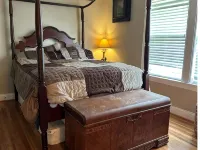 The Manor - Charming 3-bedroom house in lovely Oneonta with WiFi, AC Hotele w: Oneonta