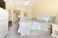 3-bedroom family-friendly condo with WiFi & swimming pool in adorable Ocean City - 4 ดาว