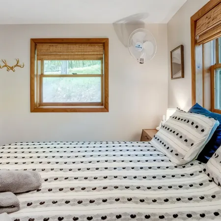 3 Bdrm Mid-Century Mountain House On The Ski Hill