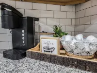 Charming condo w/Stunning Mountain Views near Downtown WJ - WiFi