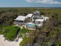 Coral Loft 4BR + 1 BR Oceanfront Villa w/ Private Pool & Beach in Grand Cayman Hotels in Rum Point
