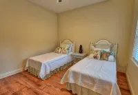 Charming 2-bedroom house with WiFi, AC nestled in the mountains of clayton - 3 estrellas