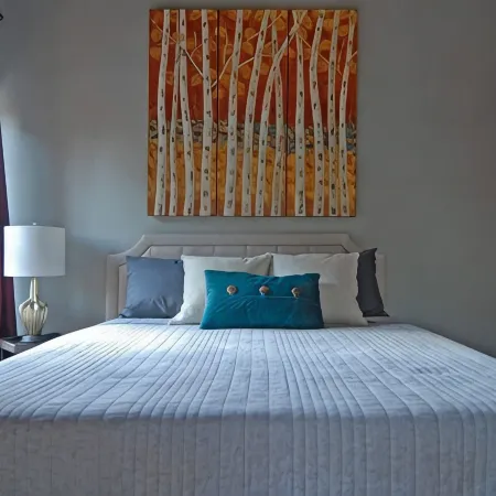 "City View " Super Cozy Downtown Loft Apartment