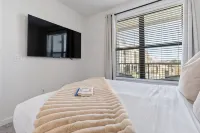 Beautiful Pool Front Apartment, New Braunfels/Gruene, TX