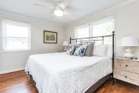 Comfortable and Quiet Condo near the Village and NC State - balkon