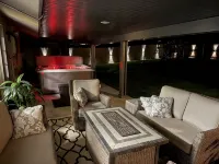 Comfortable 6 Br Home - Hot Tub + Boat Parking - Butik
