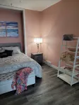 Pool 8 River House , A Couples' Retreat! - 民泊