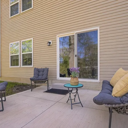 Modern 3Bdrm Home | Family-Friendly, Close to Zoo