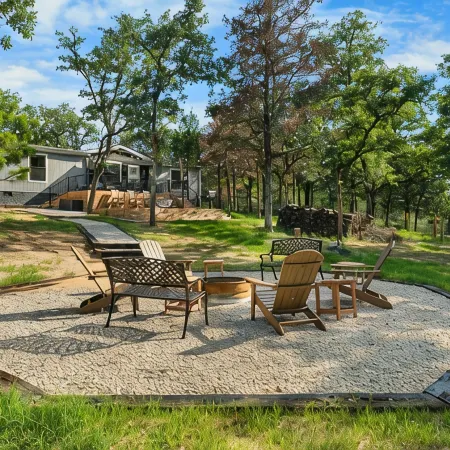 Lost Pines Cabin - 15 Acres, Dog Friendly, Hiking, Campfires, Bastrop, Cota, BBQ