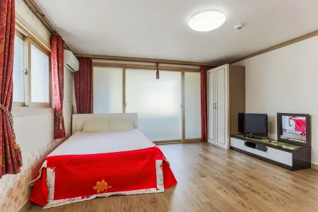 Muju Rainbow Pension