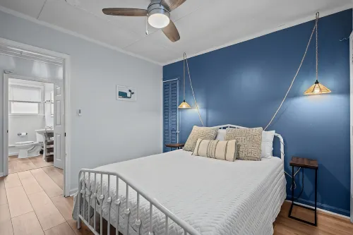 The Coral Door. 2 Bdrm 1 Bath Unit. Sleeps 5. Linens Included! - 2 tähden