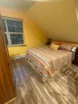 Sandy Beach Retreat Sunrise Studio- Steps from Sandy Beach & Treadwell Trail! - Wi-Fi