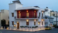 The Mansion - Kalamata Mediterranean Villas - 4-Star