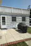 Cozy Beach Getaway - 1000' from Ocean/Boardwalk; 6 blocks from LIRR - Wifi
