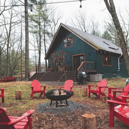 Modern Chalet with Hot Tub & Fire Pit at Lake Wallenpaupack
