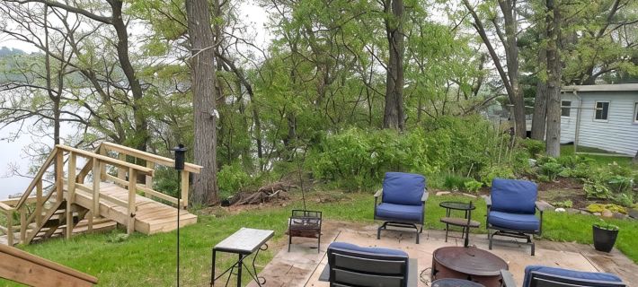 Lone Birch Cabin on Lake Wissota Hotels in Chippewa County
