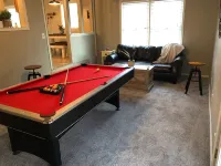 Broken Arrow's Best!- Pool table, fire pit, & more!! - 2-Star
