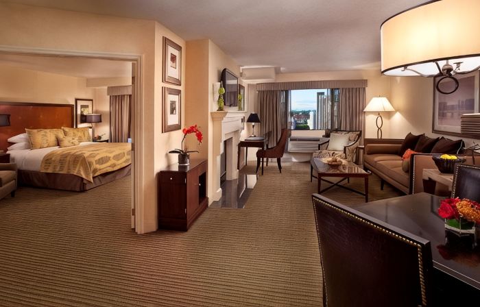 The Paramount Hotel Portland