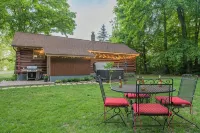 Walloon Lake可愛原木小屋博因山比奇熱水浴池和壁爐木屋 - 木屋