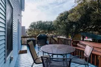 We Now Have an above Ground Pool Installed with Deck for You to Enjoy. - 4-Star