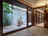 IcolourVilla Motel Hotels near Taichung Wanhe Temple