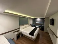 Hotel El Senador Hotels near Mexico Arena