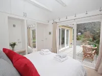Cot Valley Cottage - parking