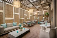 Hotel Pirineos Figueres by Pierre & Vacances - bar
