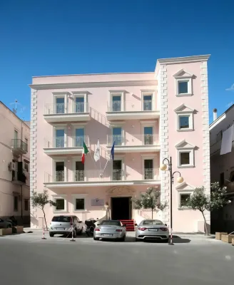 Albergo Palace Hotel Vieste Hotel in zona Camping Residence Villaggio San Michele - Vieste